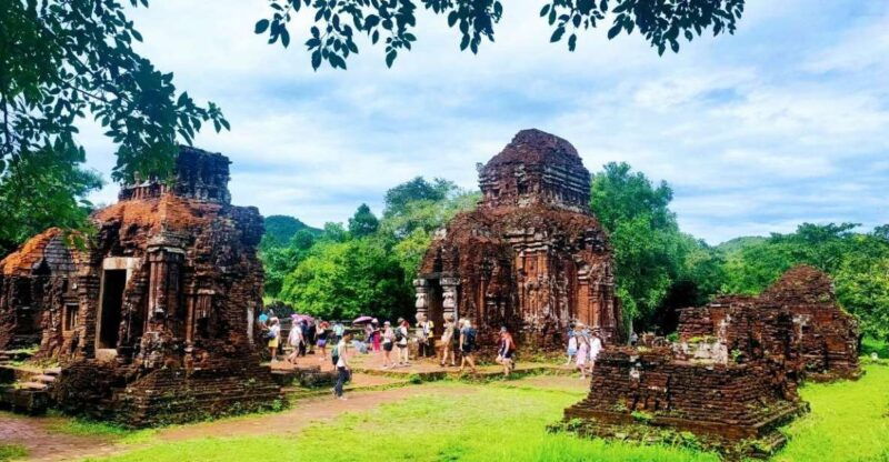 private-early-my-son-sanctuary-tour