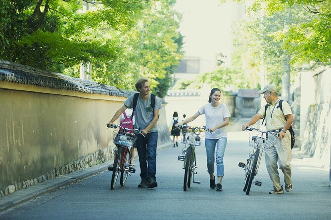 private-ebike-tour-exploring-fushimi-with-torii-red-gate-ride