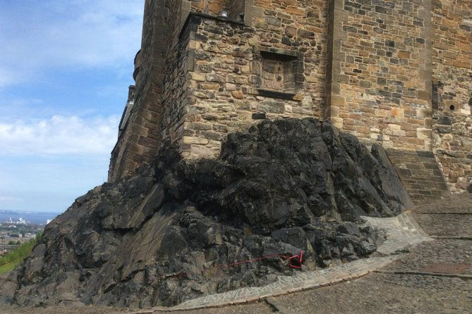 private-edinburgh-castle-tour-2