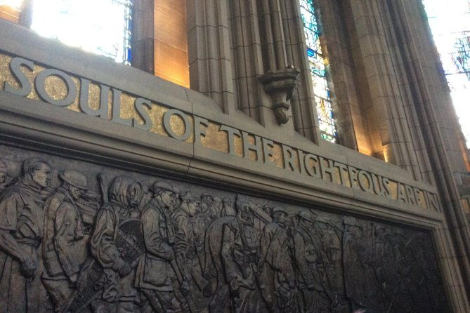 private-edinburgh-castle-tour-2