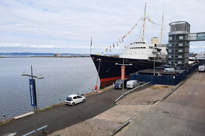 private-edinburgh-full-day-guided-tour-in-a-luxury-levc-txe-2