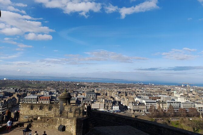 private-edinburgh-old-town-and-royal-mile-walking-tour
