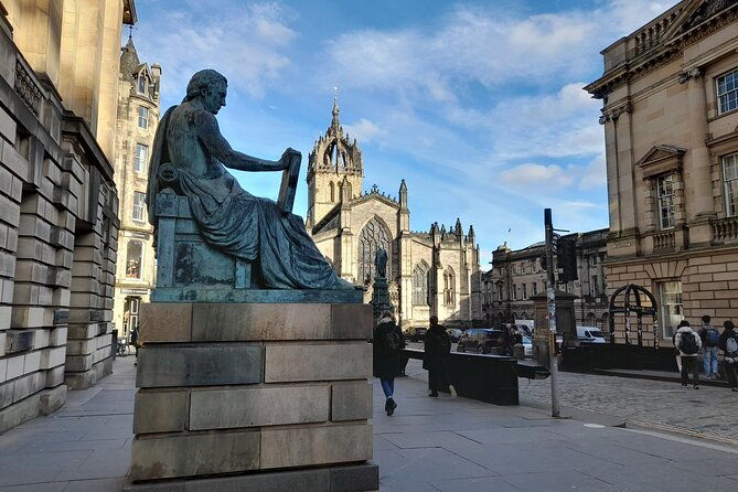 private-edinburgh-old-town-and-royal-mile-walking-tour