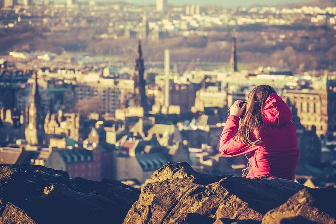 private-edinburgh-tour-for-families-with-a-local-100-personalized