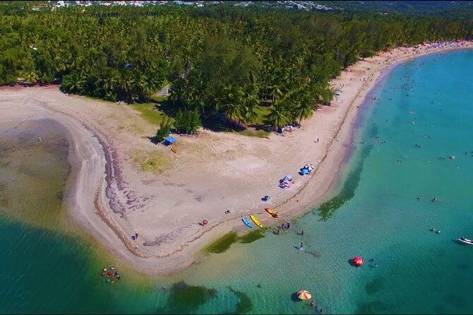 private-el-yunque-waterslides-and-luquillo-beach-tour