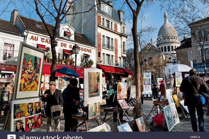 private-electric-bike-across-the-paris-wonders-night