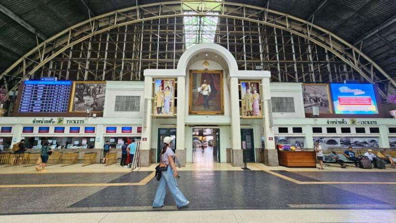 private-electric-tuk-tuk-tour-bangkok-walking-food-tour