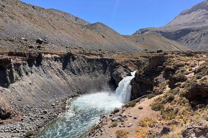 private-embalse-del-yeso-picnic-in-andes-mountains-from-santiago