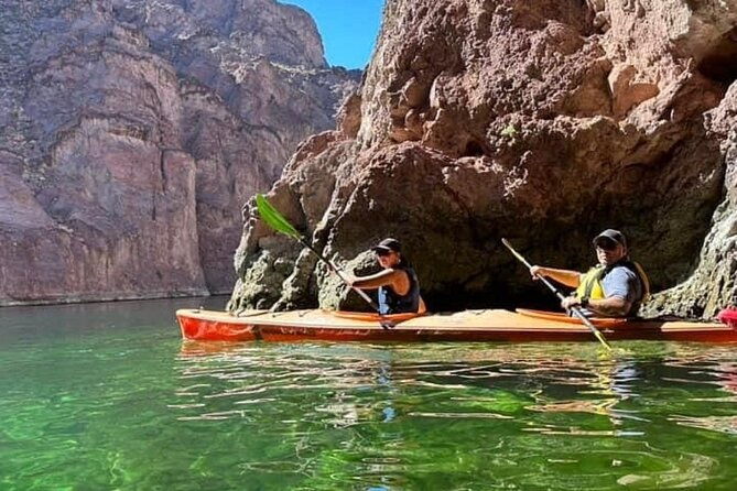 private-emerald-cave-kayak-tour-in-las-vegas