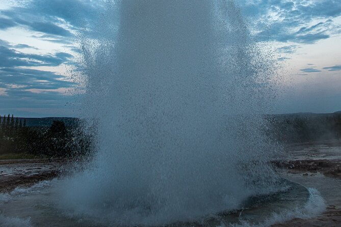 private-enhanced-golden-circle-4x4-tour-in-iceland