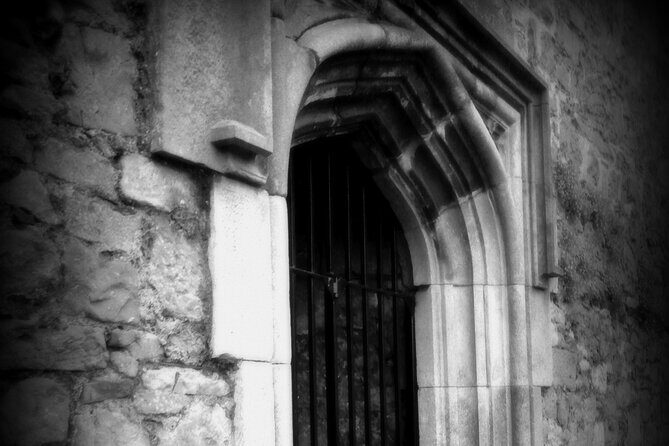 Private Ennis Dark History Tour with Dr Jane O'Brien (1-6 people) - Key Points