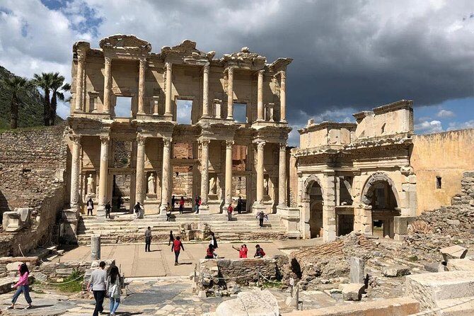 Private Ephesus and Sirince VillageTour fromKusadasi Cruiser Only - Exploring Kuadasi’s Historic Landmarks