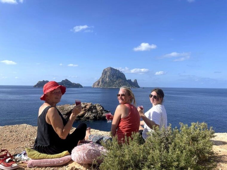private-es-vedra-yoga-adventure