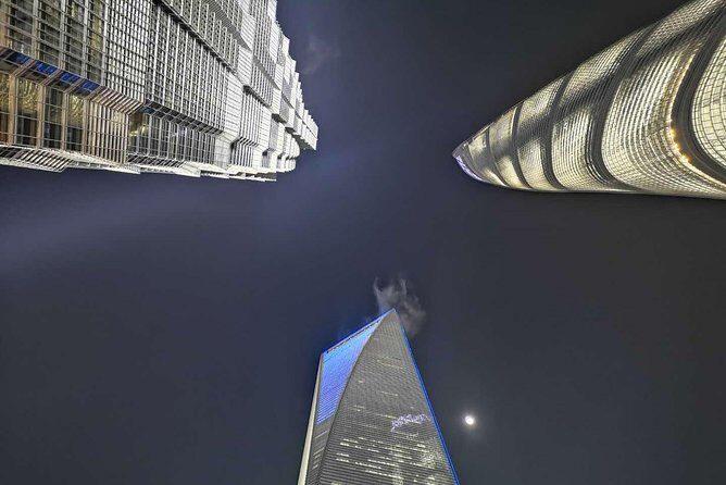 Private Evening Tour: VIP Huangpu River Cruise and Shanghai Lights - Key Points