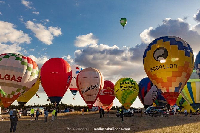 private-exclusive-ballooning-experience-for-4-over-mallorca