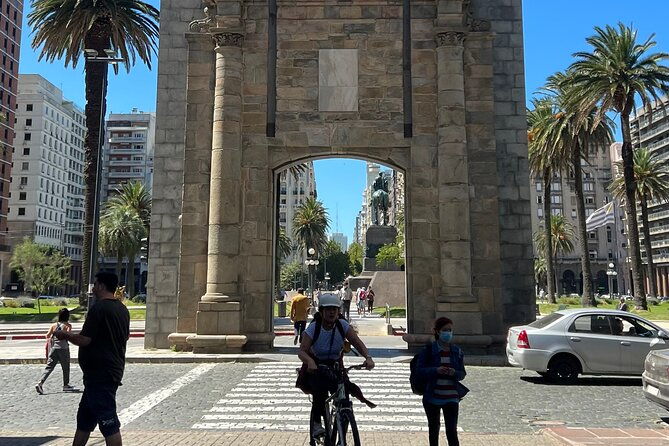 private-exclusive-montevideo-tailor-made-tour-with-a-local
