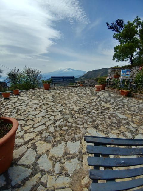 private-excursion-from-catania-to-taormina-and-castelmola