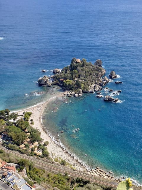 private-excursion-from-catania-to-taormina-and-castelmola