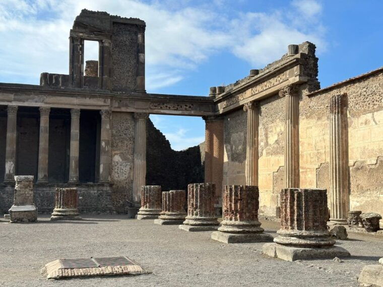 private-excursion-to-pompeii-and-to-vesuvius
