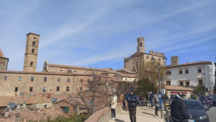 private-excursion-volterra-san-gimignanowine-tastings