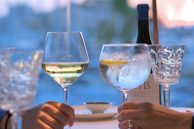 private-experience-painting-and-gastronomy-in-denia-sea-sunset