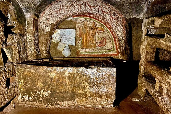 private-express-tour-of-roman-catacombs-with-transfer