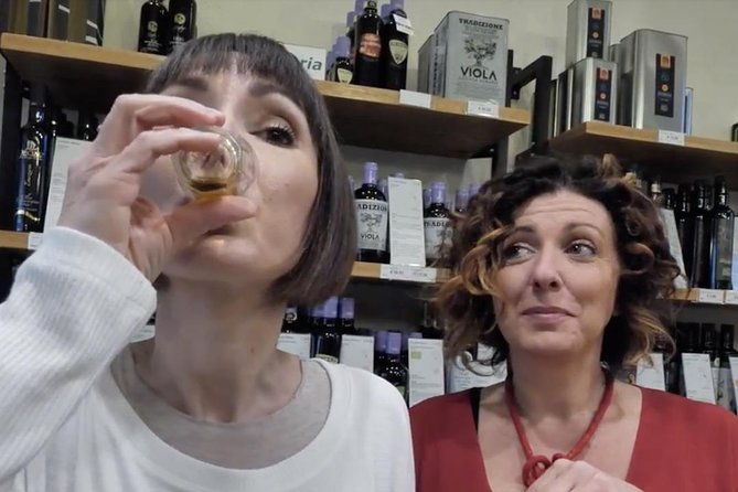 private-extra-virgin-olive-oil-tasting-in-rome-with-an-olive-oil-sommelier