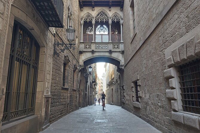 private-family-bike-tour-in-barcelona