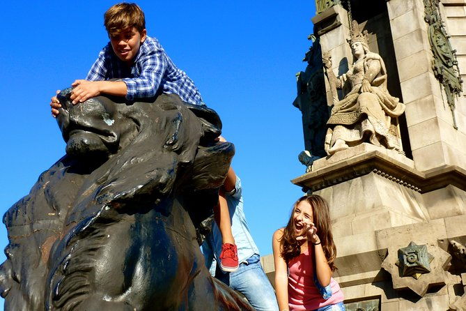 private-family-experience-dragon-tour-in-barcelona-for-kids