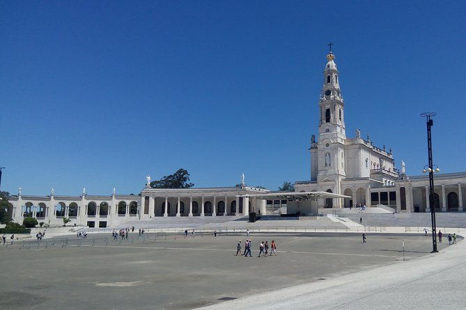 private-family-tour-fatima-batalha-nazare-obidos-medieval