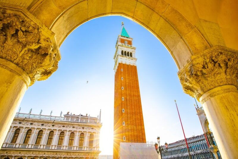 private-family-tour-of-venice-with-fun-activities-for-kids