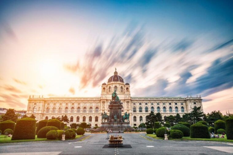 private-family-tour-of-vienna-with-fun-attractions-for-kids