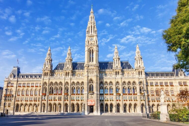 private-family-tour-of-vienna-with-fun-attractions-for-kids