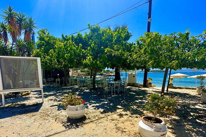 private-family-tour-to-akrotiri-attractions