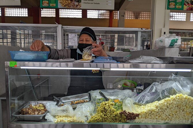 private-famous-food-tour-of-historic-old-town-in-quito