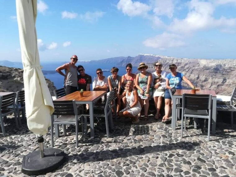 private-famous-sights-tour-with-local-guide-in-santorini