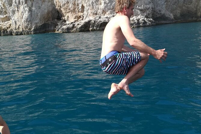 private-fishing-and-capri-tour-with-lunch-from-sorrento-2