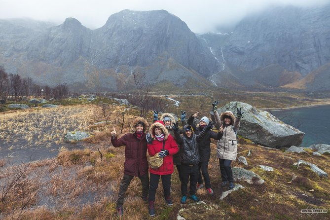 private-fjord-tour-with-premium-4x4-vehicle