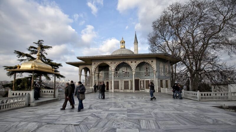 Private Flexible Tour Through Istanbul with Guide - Who Should Book This Tour?