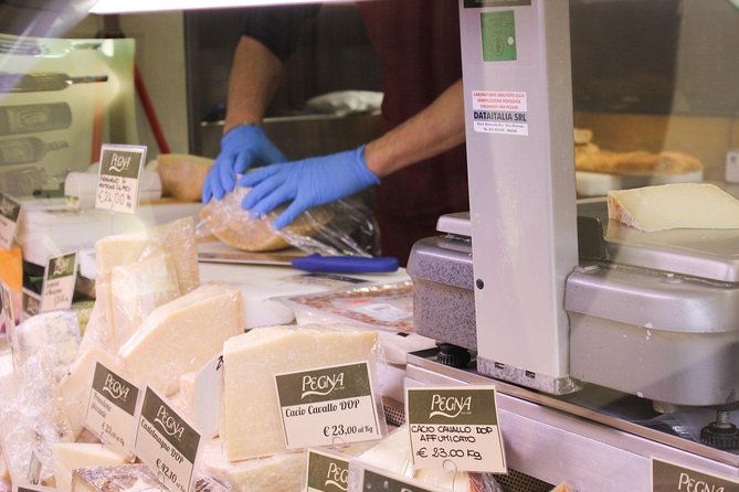 private-florence-market-tour-and-pasta-making-class-with-cinzia