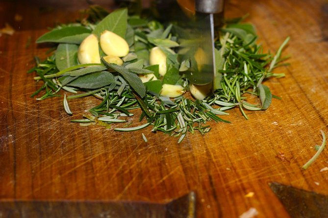 private-florence-market-tour-tuscan-cooking-class-with-mirella-2