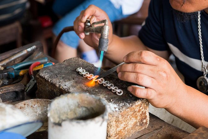 private-florence-oltrarno-art-and-crafts-walking-tour