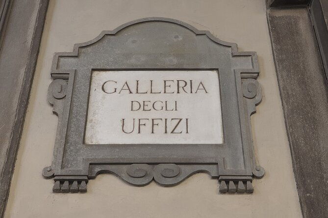 private-florence-uffizi-gallery-tour-with-skip-the-line-entry-leonardos-works