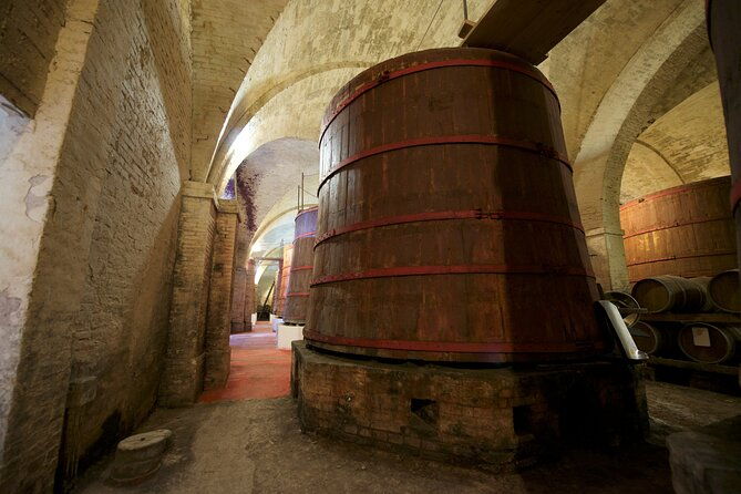 private-food-and-wine-tour-in-the-cellar-with-tastings
