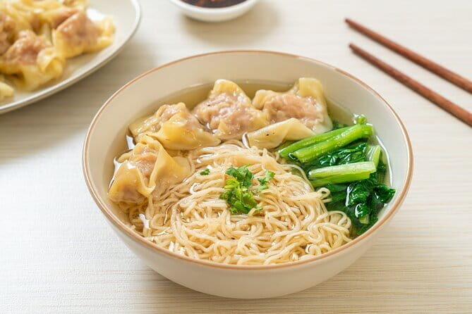 Private Food Tour in Hong Kong - Key Points