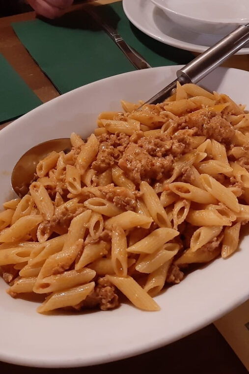 private-food-tour-with-tastings-near-bologna