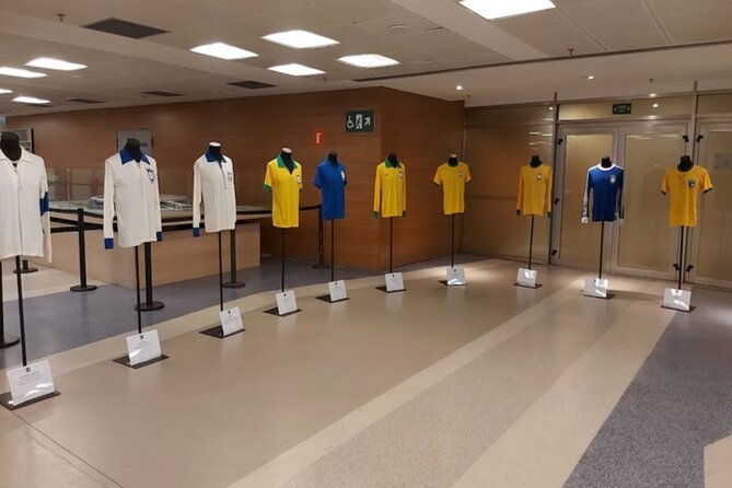 private-football-tour-of-maracana-and-sao-januario-stadiums-with-hotel-pick-up