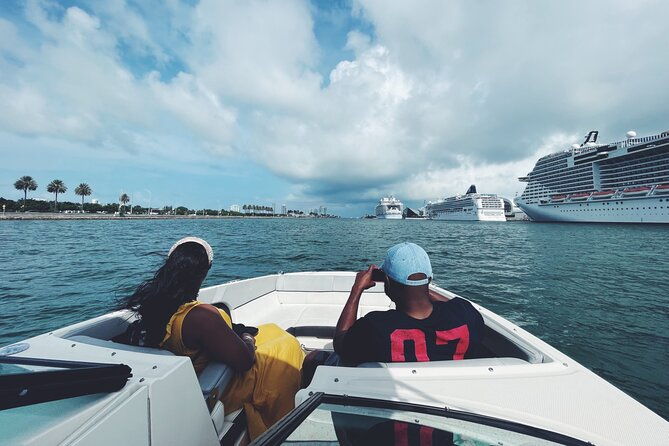 private-fort-lauderdale-boat-tour-with-prosecco