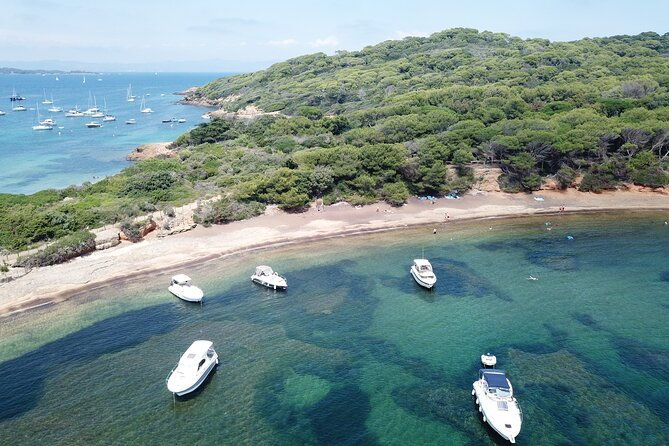 private-full-day-boat-trip-to-porquerolles
