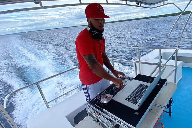 private-full-day-charter-to-saona-island-from-punta-cana